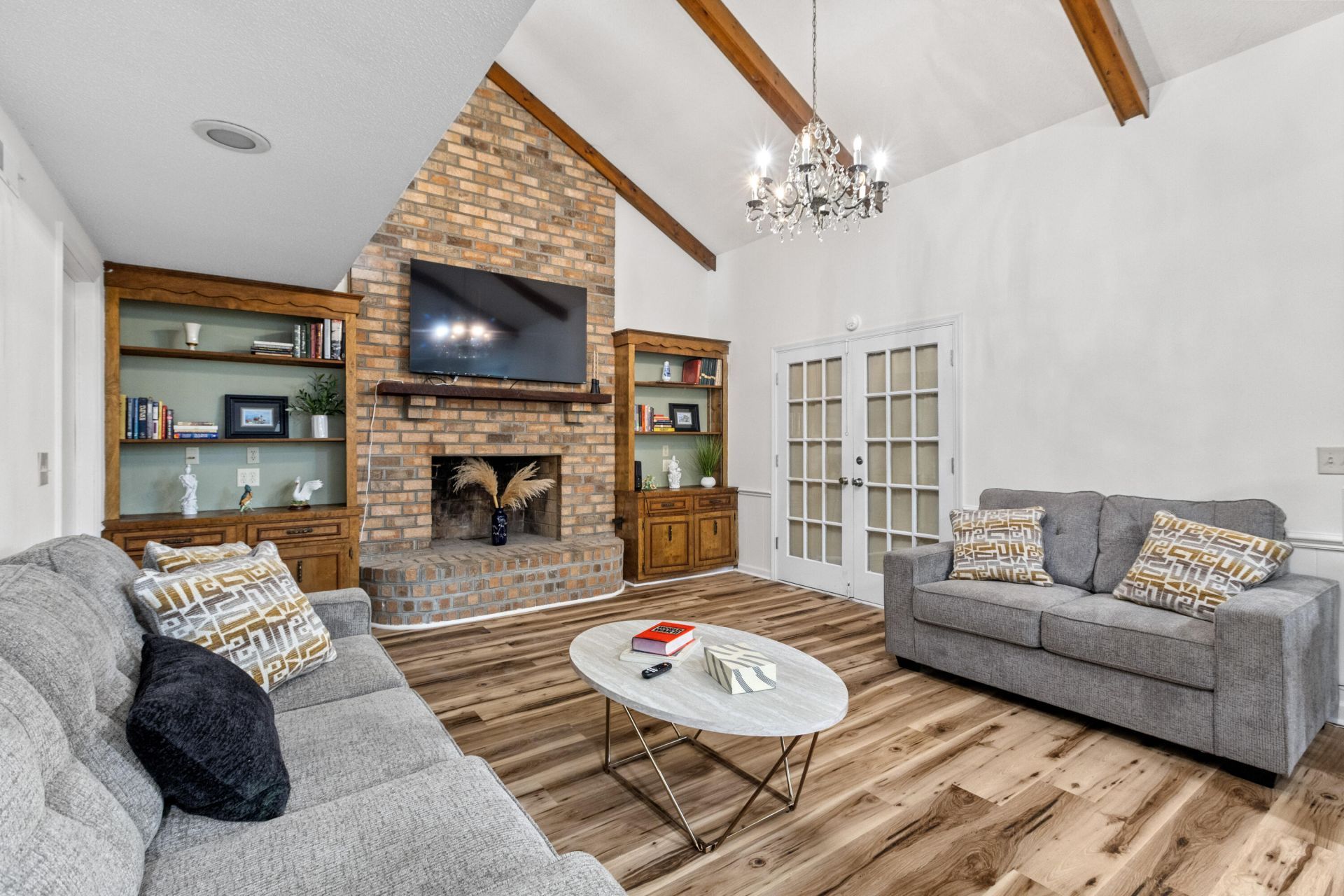 8113 Waltham Road Photo 40