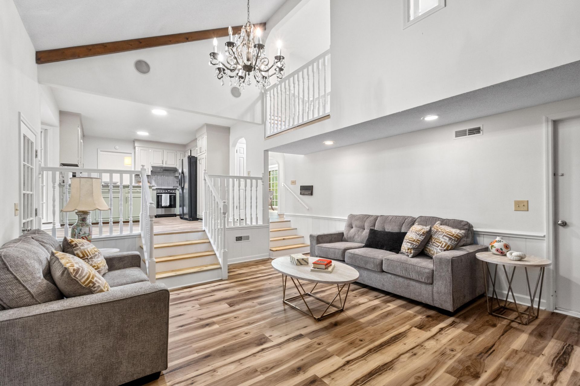 8113 Waltham Road Photo 42