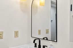 8113 Waltham Road photo 4