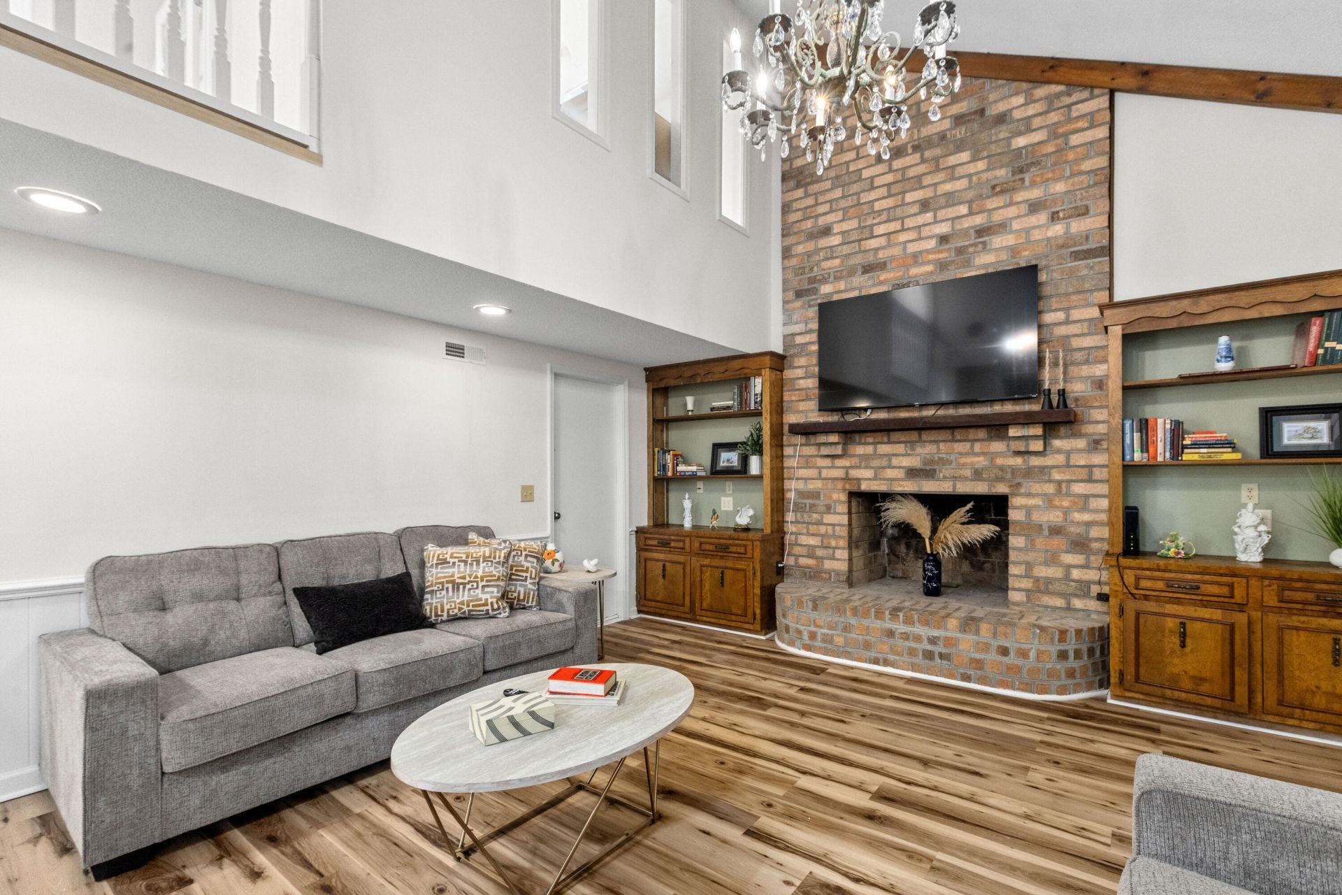 8113 Waltham Road Photo 9