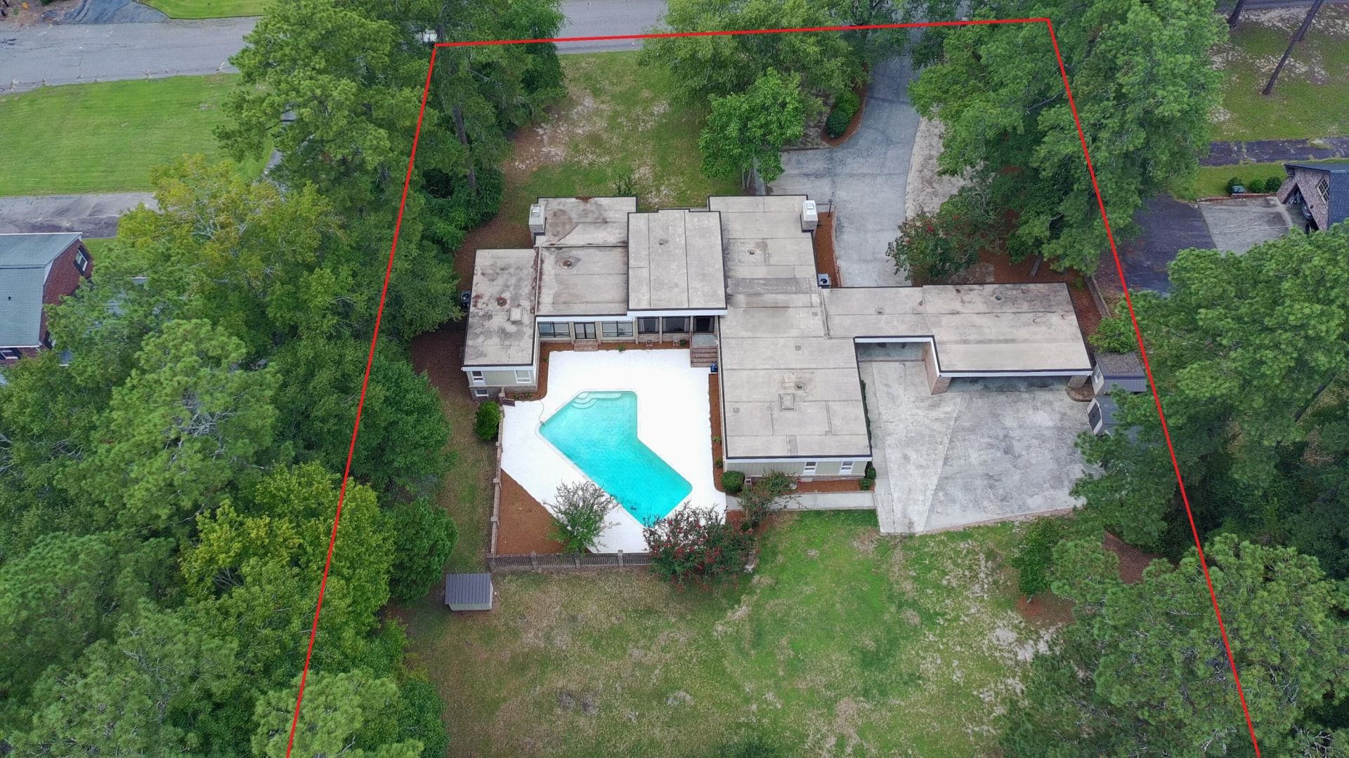255 Mason Drive Photo 13