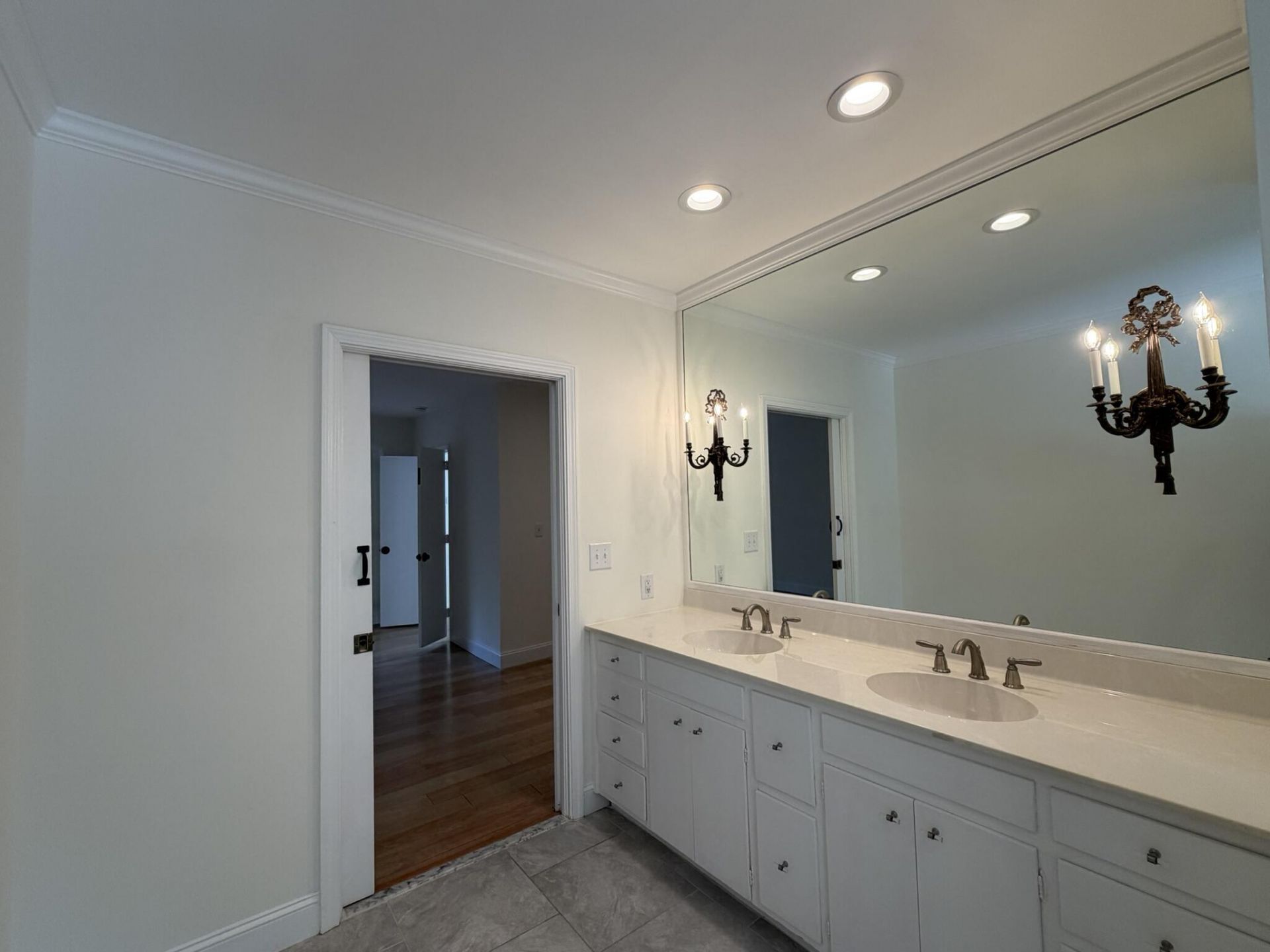 255 Mason Drive Photo 33