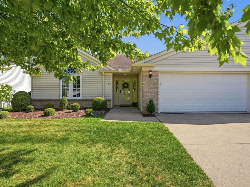 218 Lisa Ann Drive, Huron, OH 44839 Photo 1