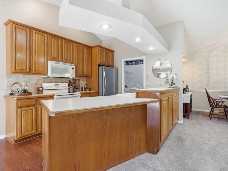 218 Lisa Ann Drive, Huron, OH 44839 Photo 14