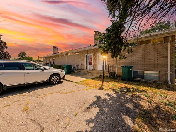 162 Summit View Court , White Lake Township, Mi 48386