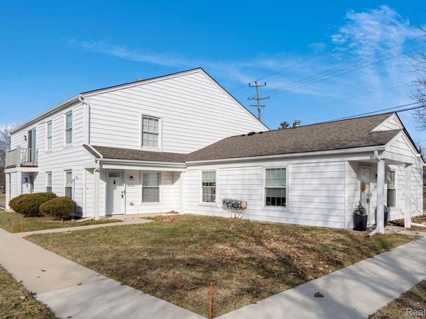 2605 Thornbrier Court , Orion Township, Mi 48360