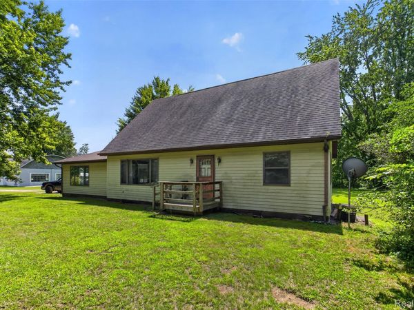 3775 W Saginaw Road , Vassar, Mi 48768