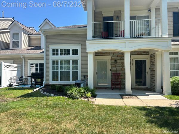 25588 Sun Sail Court, Harrison Township, Mi 48045