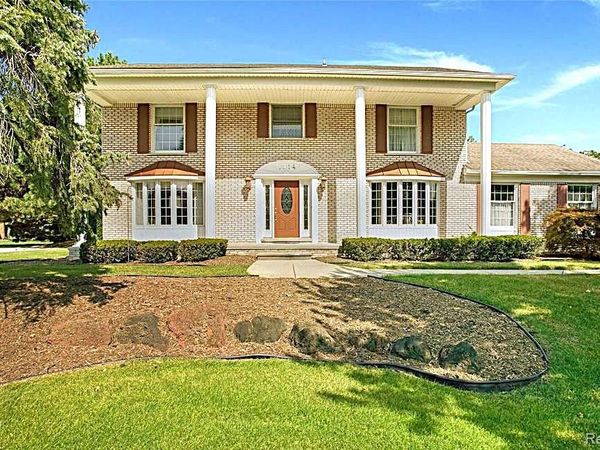 1114 Chaffer Drive , Rochester Hills, Mi 48306