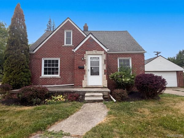17590 Eastland Street , Roseville, Mi 48066
