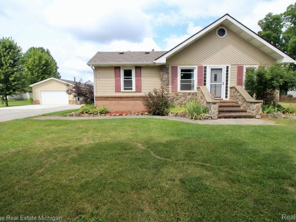 15352 Duffield Road, Argentine Township, Mi 48418