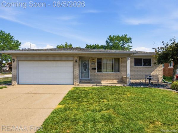 13019 Picadilly Drive , Sterling Heights, Mi 48312