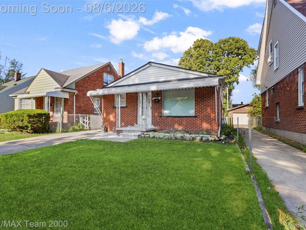 7639 Faust Avenue, Detroit, Mi 48228