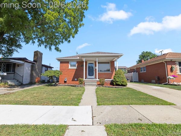 1243 Lincoln Street, Wyandotte, Mi 48192