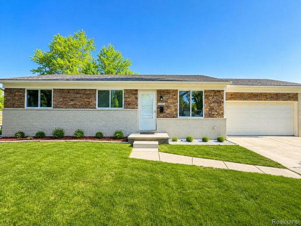 25101 Masch Avenue, Warren, Mi 48091