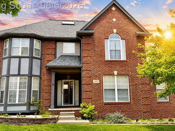 4493 Saint Albans Drive, Sterling Heights, Mi 48314