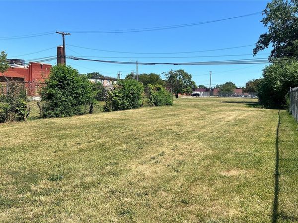 2836 Saint Aubin Street , Detroit, Mi 48207