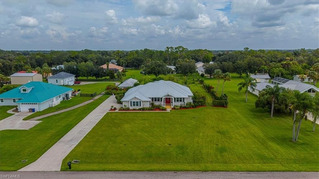 15551 Idalia Dr, Alva, FL 33920 Photo