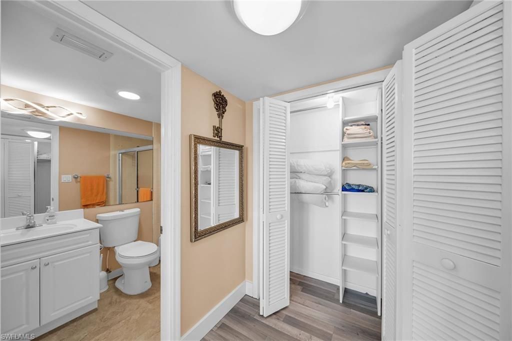 4260 SE 20th Pl , Unit 401, Cape Coral, FL 33904 Photo
