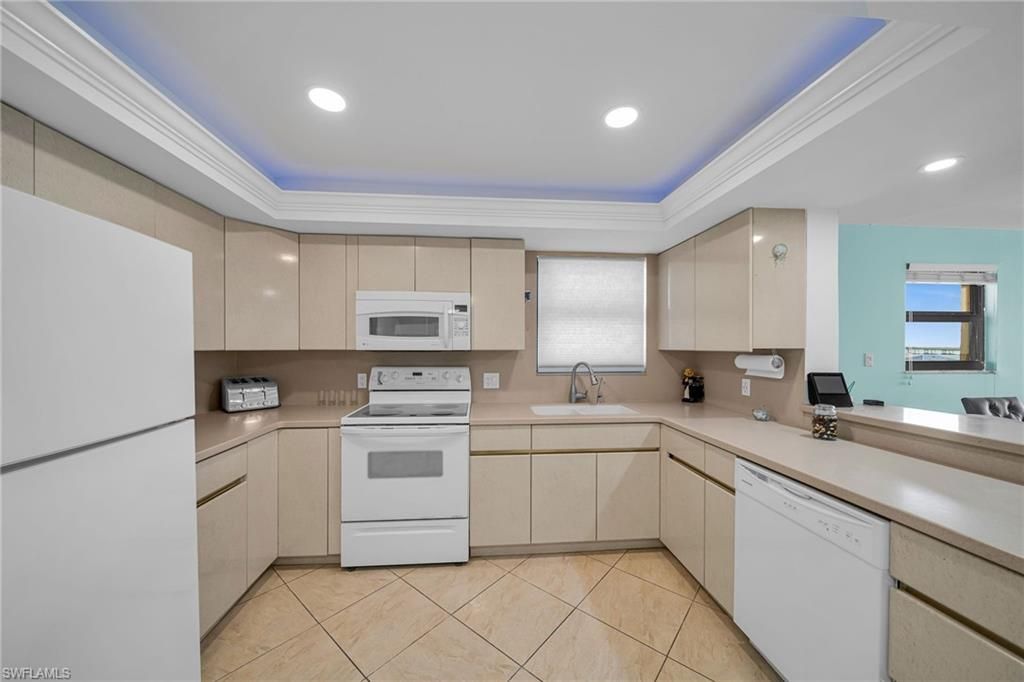 4260 SE 20th Pl , Unit 401, Cape Coral, FL 33904 Photo