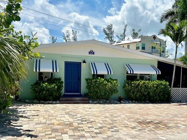 228 Fairweather LN , FORT MYERS BEACH, FL 33931
