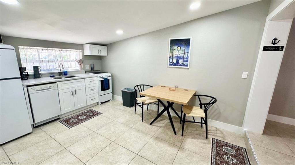 228 Fairweather Ln, Fort Myers Beach, FL 33931 Photo