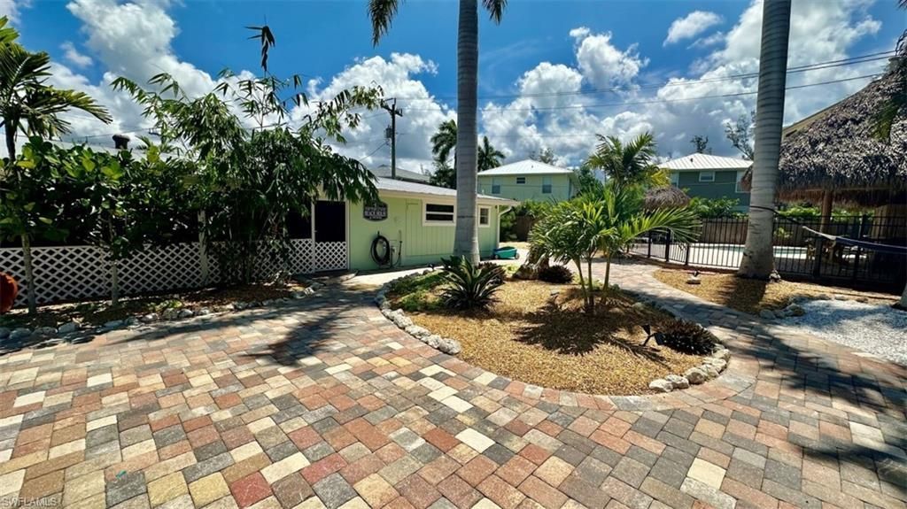 228 Fairweather Ln, Fort Myers Beach, FL 33931 Photo