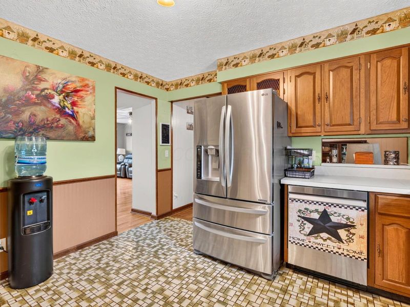 1438 Brenthaven Drive, Columbus, OH 43228 Photo 17