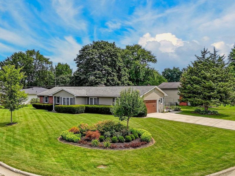 1438 Brenthaven Drive, Columbus, OH 43228 Photo 3