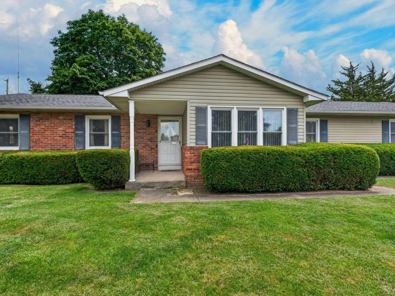 1438 Brenthaven Drive, Columbus, OH 43228 Photo 6