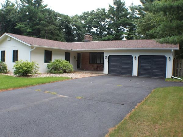225 Corydon Road, Eau Claire, WI 54701