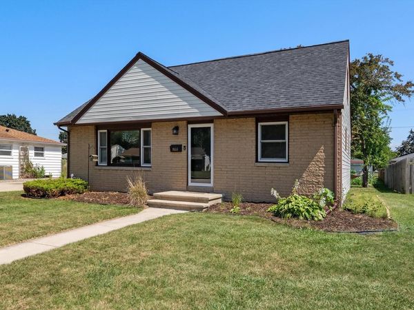 1603 Delores STREET, Green Bay, WI 54304
