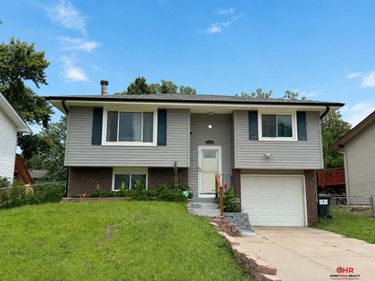 436 Mormon Trail, Lincoln, NE 68521