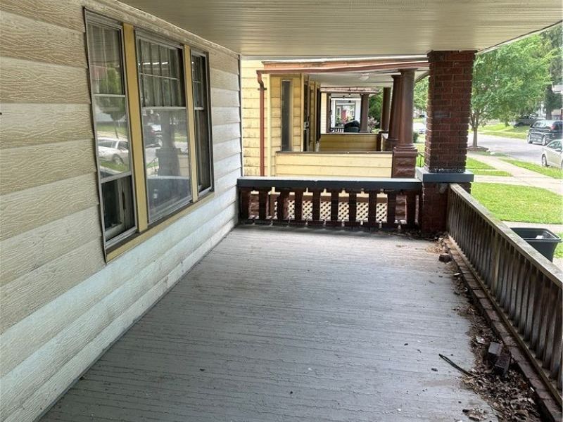 9724 Hilgert Drive, Cleveland, OH 44104 Photo 5