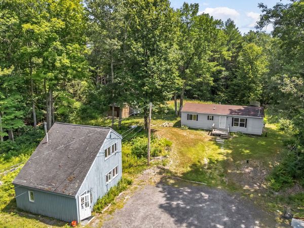 143 Meadow Cross Road , Topsham, ME 04086