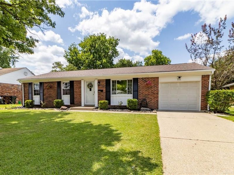 111 Crowthers Drive, Hamilton, OH 45013 Photo 2
