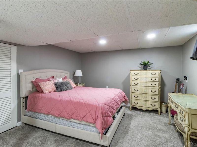 111 Crowthers Drive, Hamilton, OH 45013 Photo 24