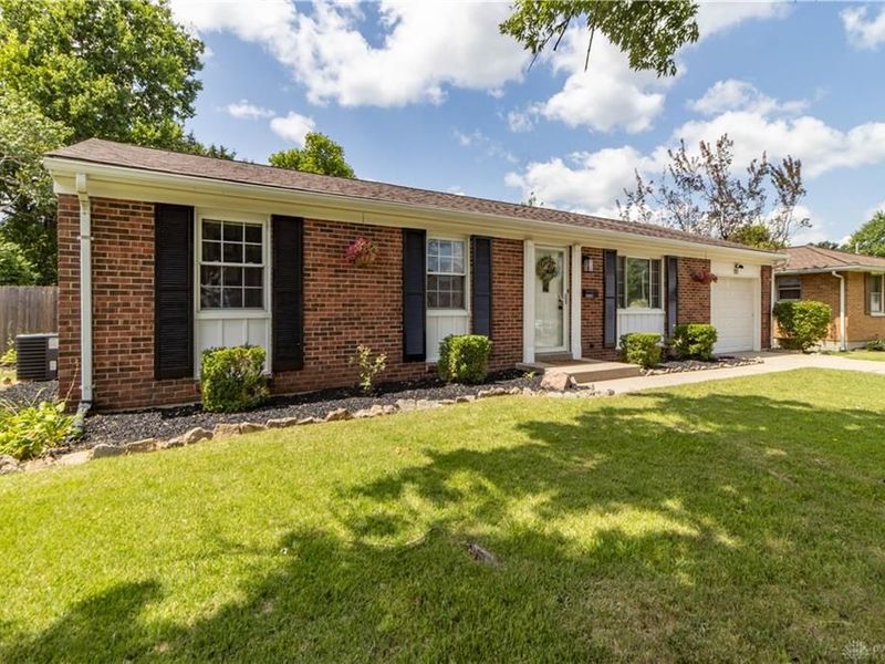 111 Crowthers Drive, Hamilton, OH 45013 Photo 4