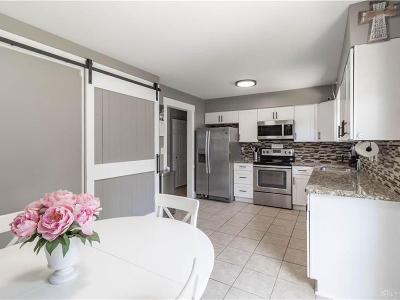 111 Crowthers Drive, Hamilton, OH 45013 Photo 8