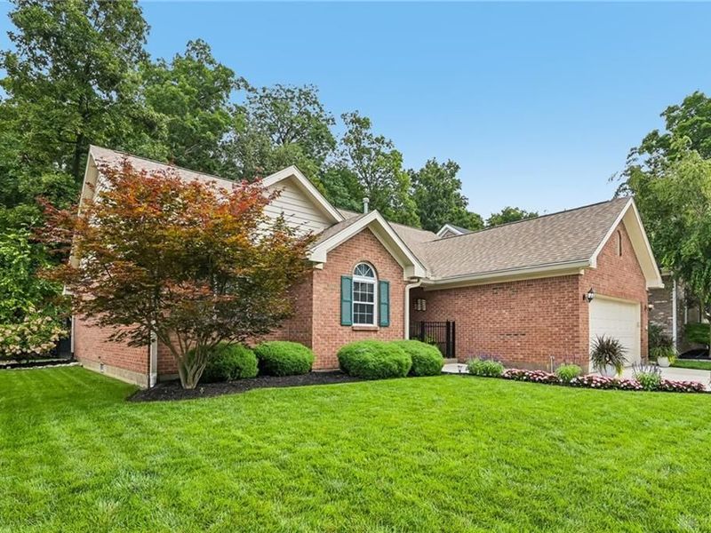 1737 Swindon Court, Fairborn, OH 45324 Photo 2