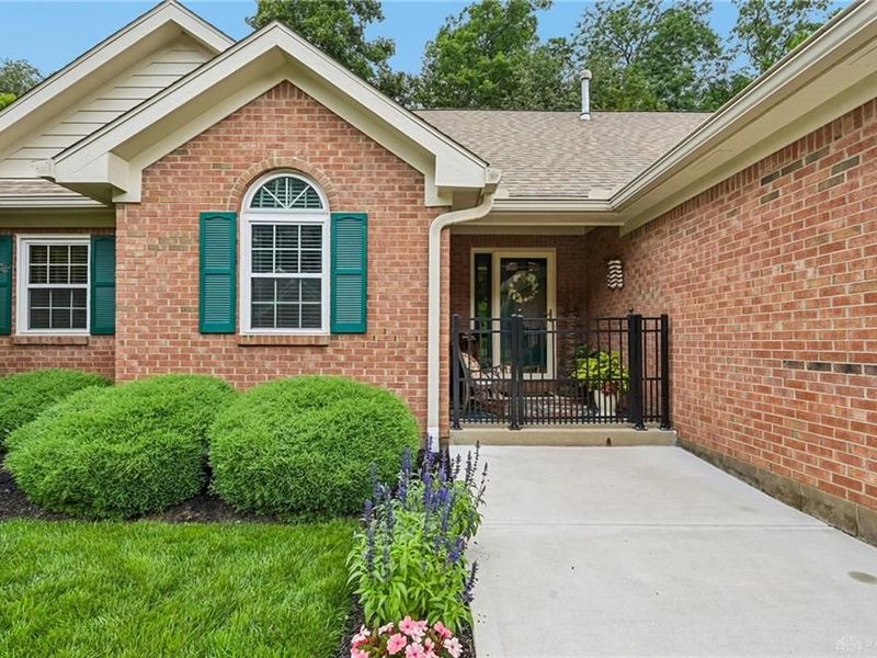 1737 Swindon Court, Fairborn, OH 45324 Photo 7
