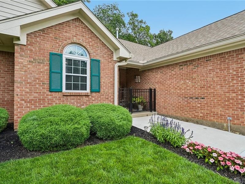 1737 Swindon Court, Fairborn, OH 45324 Photo 8