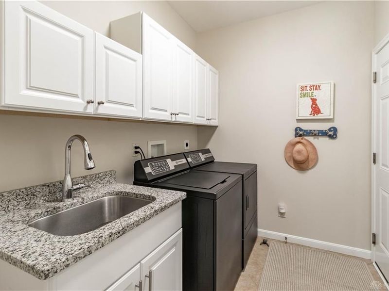 1080 Sedgefield Court, Hamilton Township, OH 45039 Photo 22