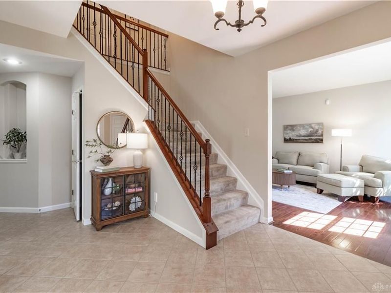 1080 Sedgefield Court, Hamilton Township, OH 45039 Photo 8