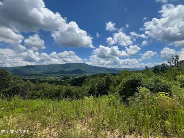 2861 Indigo Lane , Unit 2B-R1, Sevierville, TN 37862