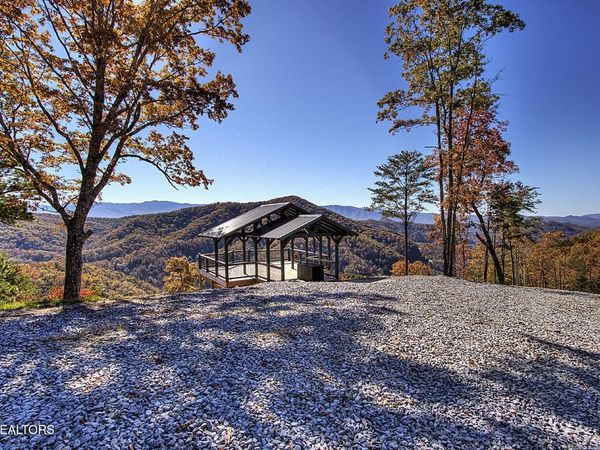 4903 Long Rifle Rd , Walland, TN 37886