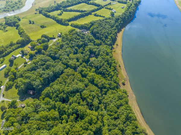 6865 Leadvale Road , White Pine, TN 37890