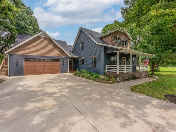 504, 506 E Summerfield Avenue, Leeton, MO 64761