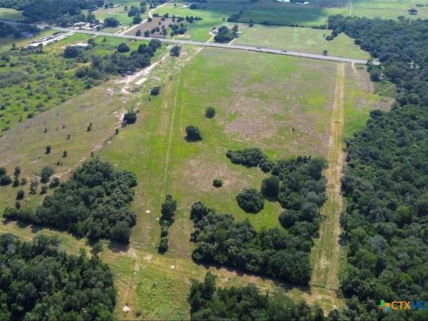 TBD US Highway 77S, Hallettsville, TX 77964
