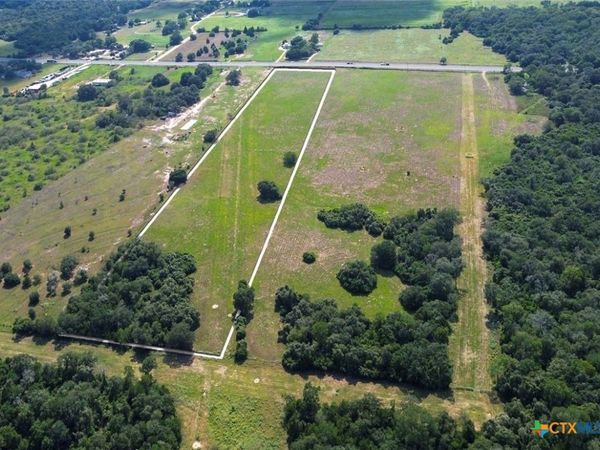 TBD US Highway 77S , Hallettsville, TX 77964